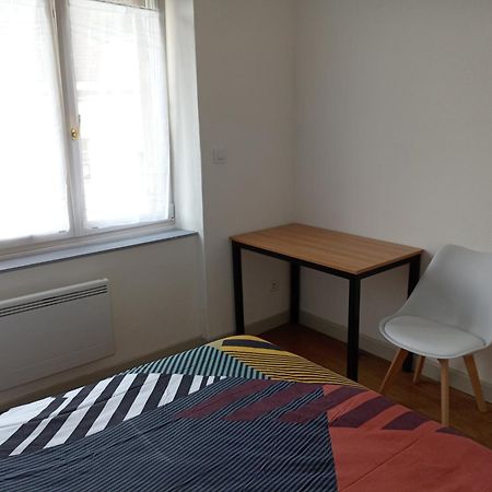 Appartement Paisible - Coeur De Ville Le Creusot Kültér fotó